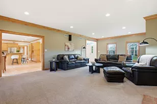 N36W22663 Long Valley Rd, Pewaukee, WI 53072 - Photo 23