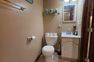 3949 N 77th St, Milwaukee, WI 53222 - Photo 9