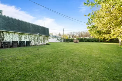 1207  Grant St, Lake Geneva, WI 53147 - Photo 3