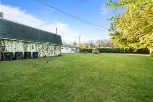 1207 Grant St, Lake Geneva, WI 53147 - Photo 3