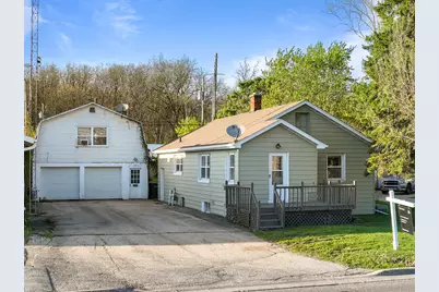 1207  Grant St, Lake Geneva, WI 53147 - Photo 1