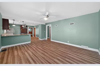 1207  Grant St, Lake Geneva, WI 53147 - Photo 13