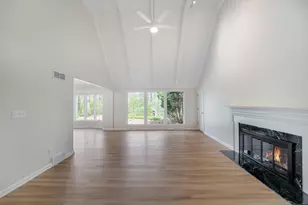 12409 N Golf Dr, Mequon, WI 53092 - Photo 7