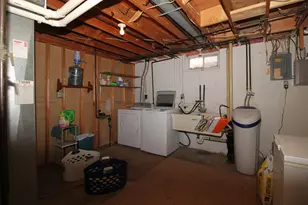 2111 Canary St, West Bend, WI 53090 - Photo 21