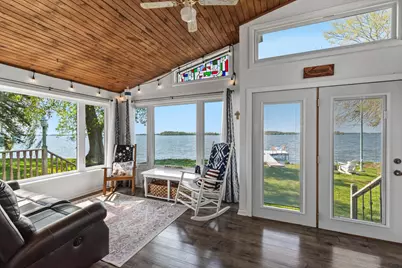 W10285  Shorecrest Dr, Fox Lake, WI 53933 - Photo 5