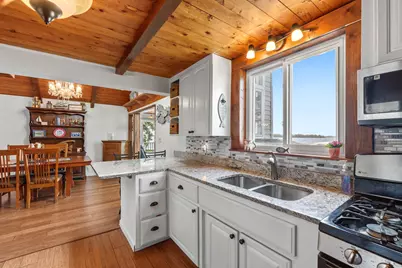W10285  Shorecrest Dr, Fox Lake, WI 53933 - Photo 9