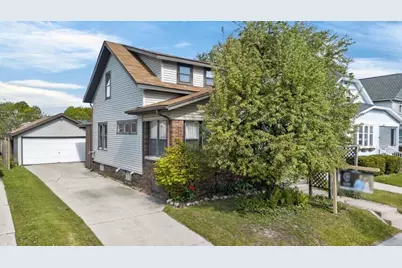 2114 N 22nd St, Sheboygan, WI 53081 - Photo 3