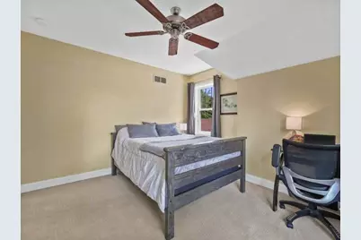 4942 N Berkeley Blvd, Whitefish Bay, WI 53217 - Photo 27