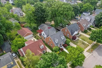 4942 N Berkeley Blvd, Whitefish Bay, WI 53217 - Photo 47