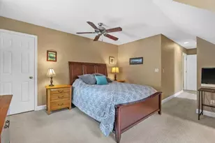 4942 N Berkeley Blvd, Whitefish Bay, WI 53217 - Photo 25