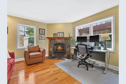 4942 N Berkeley Blvd, Whitefish Bay, WI 53217 - Photo 19