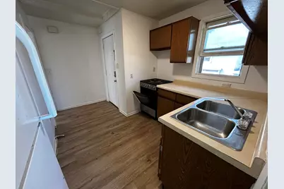 625 S 14th St, Sheboygan, WI 53081 - Photo 17