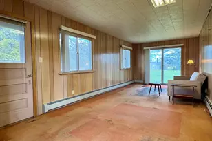 531 N Railroad St, Eagle River, WI 54521 - Photo 15