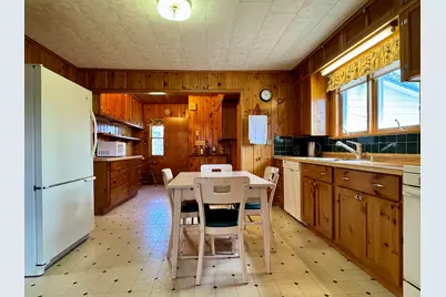 531 N Railroad St, Eagle River, WI 54521 - Photo 7