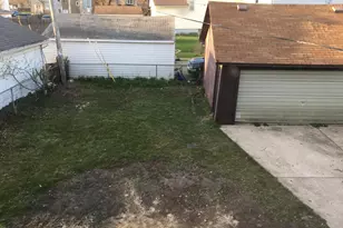 1606 59th St, Kenosha, WI 53140 - Photo 37