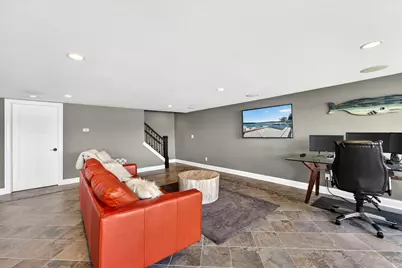 5704 W Lake Dr, West Bend, WI 53095 - Photo 59