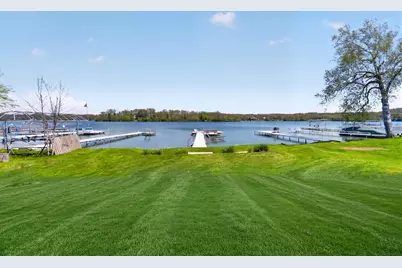 5704 W Lake Dr, West Bend, WI 53095 - Photo 79