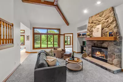 W292N3634  Stillmeadow Rd, Delafield, WI 53072 - Photo 11