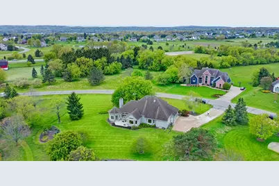 W292N3634  Stillmeadow Rd, Delafield, WI 53072 - Photo 59