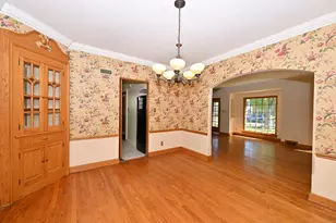 4471 N Ardmore Ave, Shorewood, WI 53211 - Photo 9
