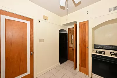 4471 N Ardmore Ave, Shorewood, WI 53211 - Photo 11
