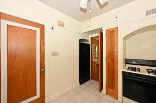 4471 N Ardmore Ave, Shorewood, WI 53211 - Photo 11