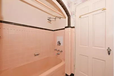 4471 N Ardmore Ave, Shorewood, WI 53211 - Photo 25