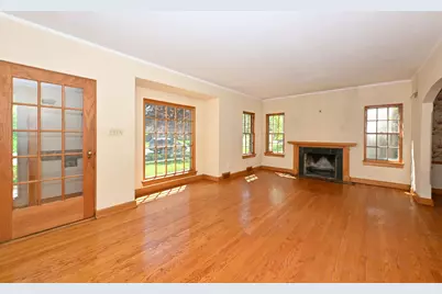 4471 N Ardmore Ave, Shorewood, WI 53211 - Photo 5