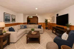 4471 N Ardmore Ave, Shorewood, WI 53211 - Photo 31