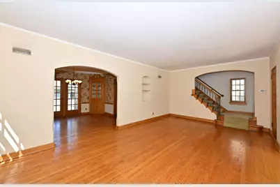 4471 N Ardmore Ave, Shorewood, WI 53211 - Photo 7