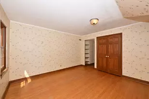 4471 N Ardmore Ave, Shorewood, WI 53211 - Photo 21