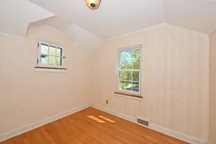 4471 N Ardmore Ave, Shorewood, WI 53211 - Photo 25