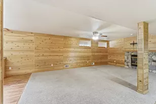 633 S Neumeyer Ln, Rockland, WI 54110 - Photo 27