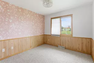 633 S Neumeyer Ln, Rockland, WI 54110 - Photo 19