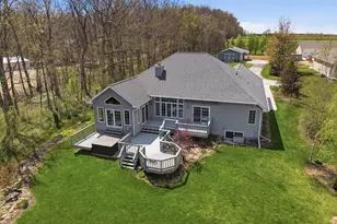 633 S Neumeyer Ln, Rockland, WI 54110 - Photo 45