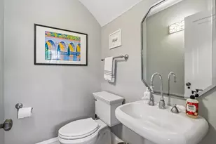 717 E Lake View Ave, Whitefish Bay, WI 53217 - Photo 19