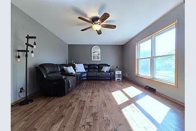 478  Park Ave, Burlington, WI 53105 - Photo 17