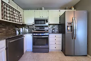 478 Park Ave, Burlington, WI 53105 - Photo 5