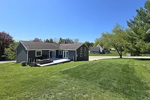 478 Park Ave, Burlington, WI 53105 - Photo 57