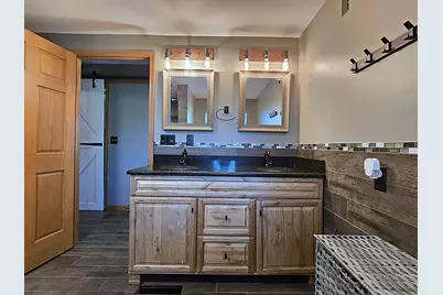 478  Park Ave, Burlington, WI 53105 - Photo 33