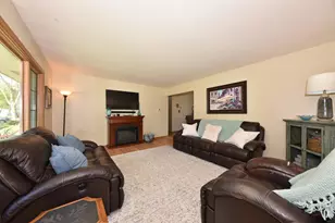 18530 Arden Ave, Brookfield, WI 53045 - Photo 7