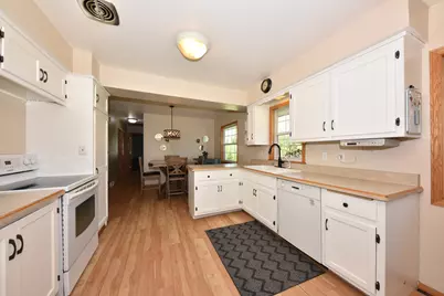 18530  Arden Ave, Brookfield, WI 53045 - Photo 13