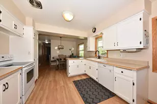 18530 Arden Ave, Brookfield, WI 53045 - Photo 13