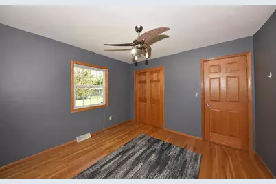 18530  Arden Ave, Brookfield, WI 53045 - Photo 19