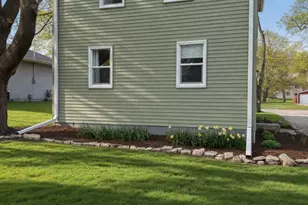 735 N 6th Ave, Sturgeon Bay, WI 54235 - Photo 21