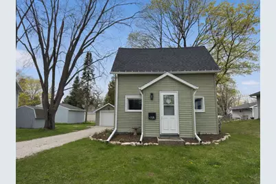 735 N 6th Ave, Sturgeon Bay, WI 54235 - Photo 25