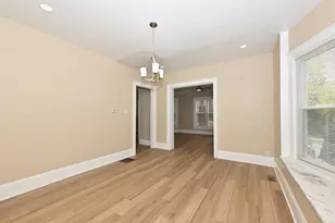 2825 W Juneau Ave, Milwaukee, WI 53208 - Photo 11