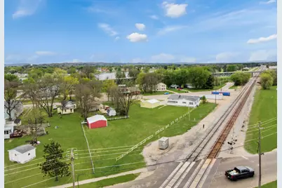 715  Wolcott St, Sparta, WI 54656 - Photo 3