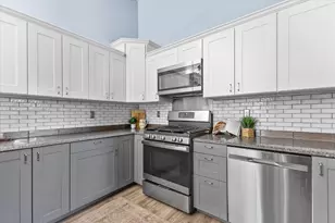 509 N Warren St, Watertown, WI 53098 - Photo 11