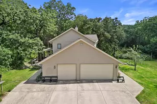 W361S4901 Wildflower Ct, Ottawa, WI 53118 - Photo 5